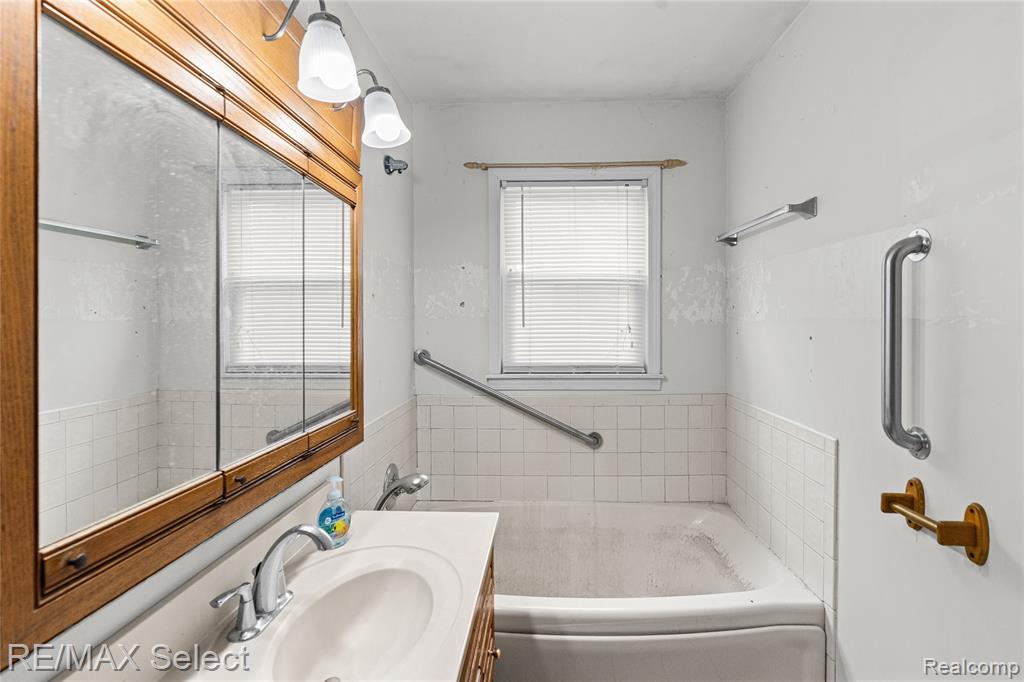 7173 Porter Road, Grand Blanc, MI 48439 — Photo 20