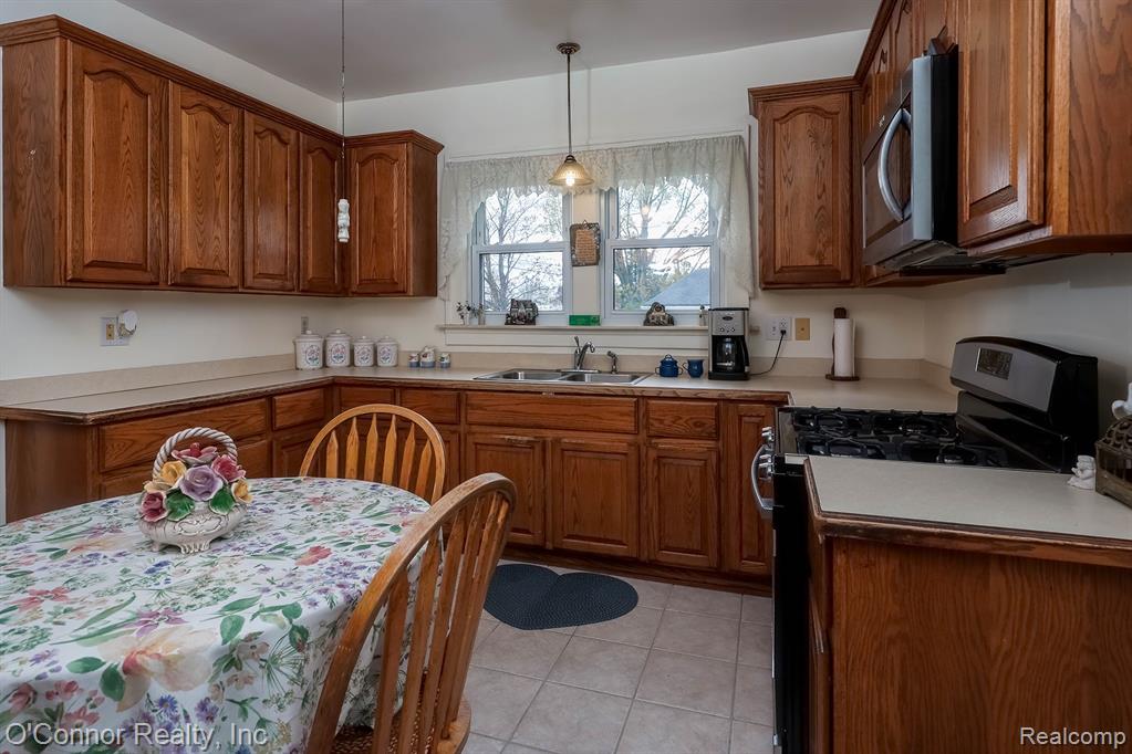 3323 Kinney Road, Emmett, MI 48022 — Photo 12