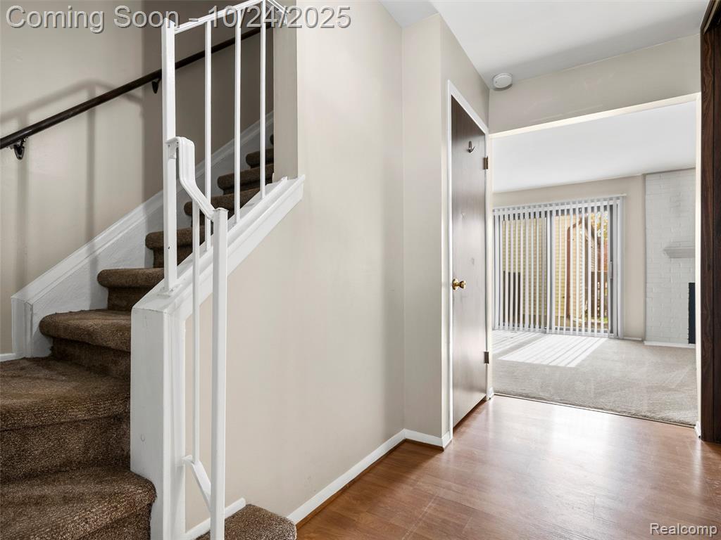 2844 Roundtree Drive, Troy, MI 48083 — Photo 5