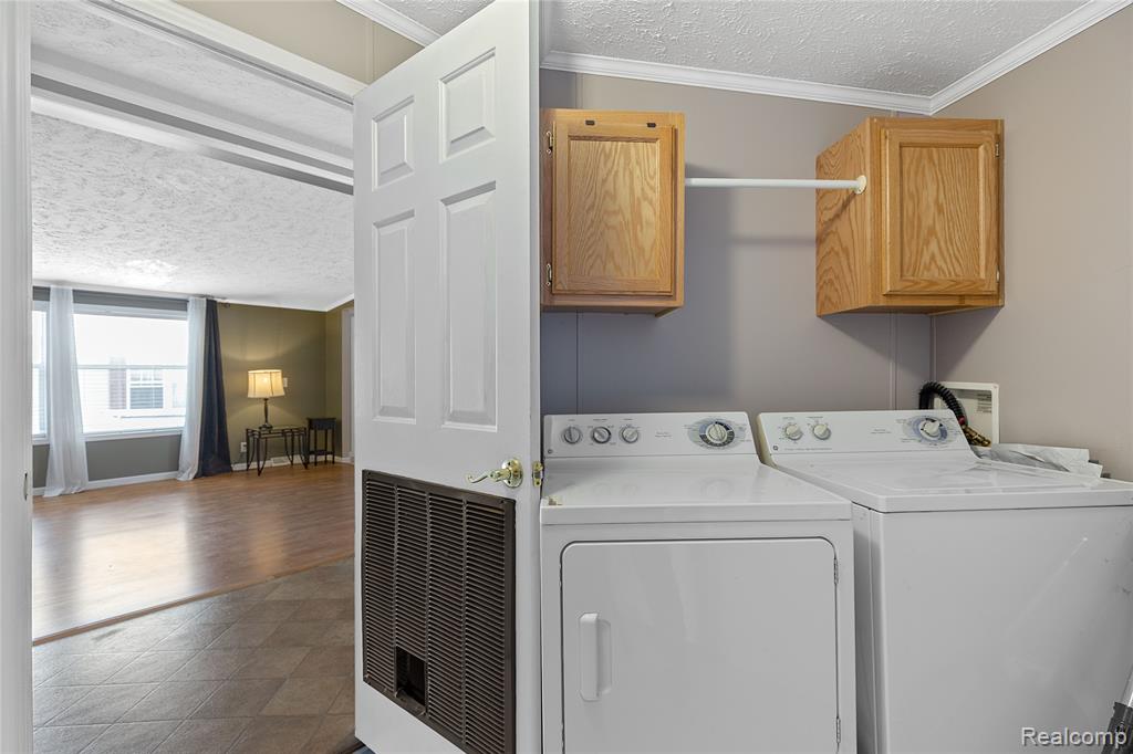 4472 Wynnwood Drive, Howell, MI 48843 — Photo 19