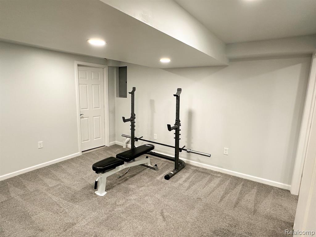4471 KNOLLCREST Road, Ann Arbor, MI 48108 — Photo 40