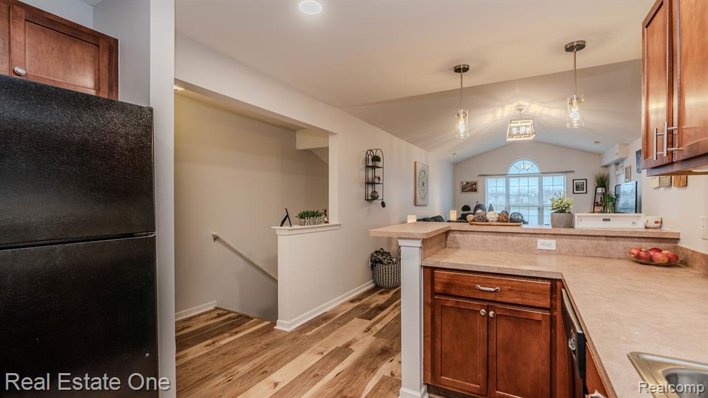 28209 Oakmonte Circle E, 60, New Hudson, MI 48165 — Photo 15