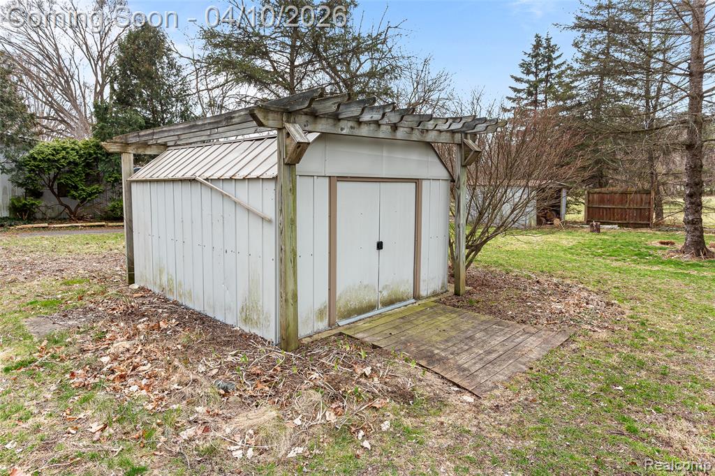 6374 Rickett Road, Brighton, MI 48116 — Photo 66