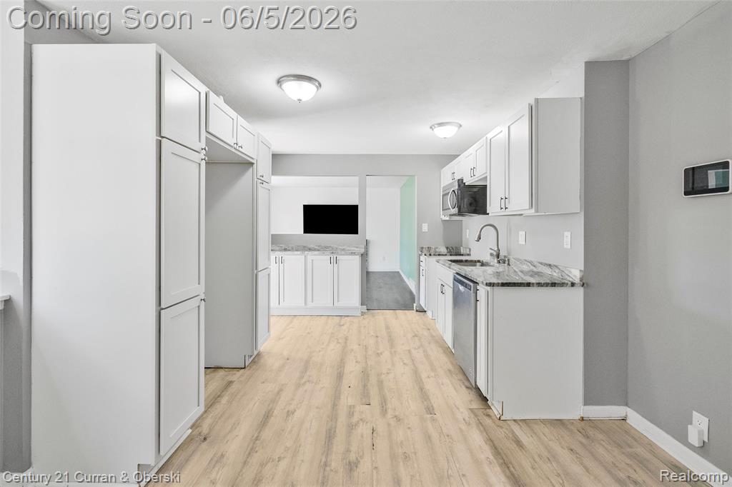 15556 Taft Street, Romulus, MI 48174 — Photo 17