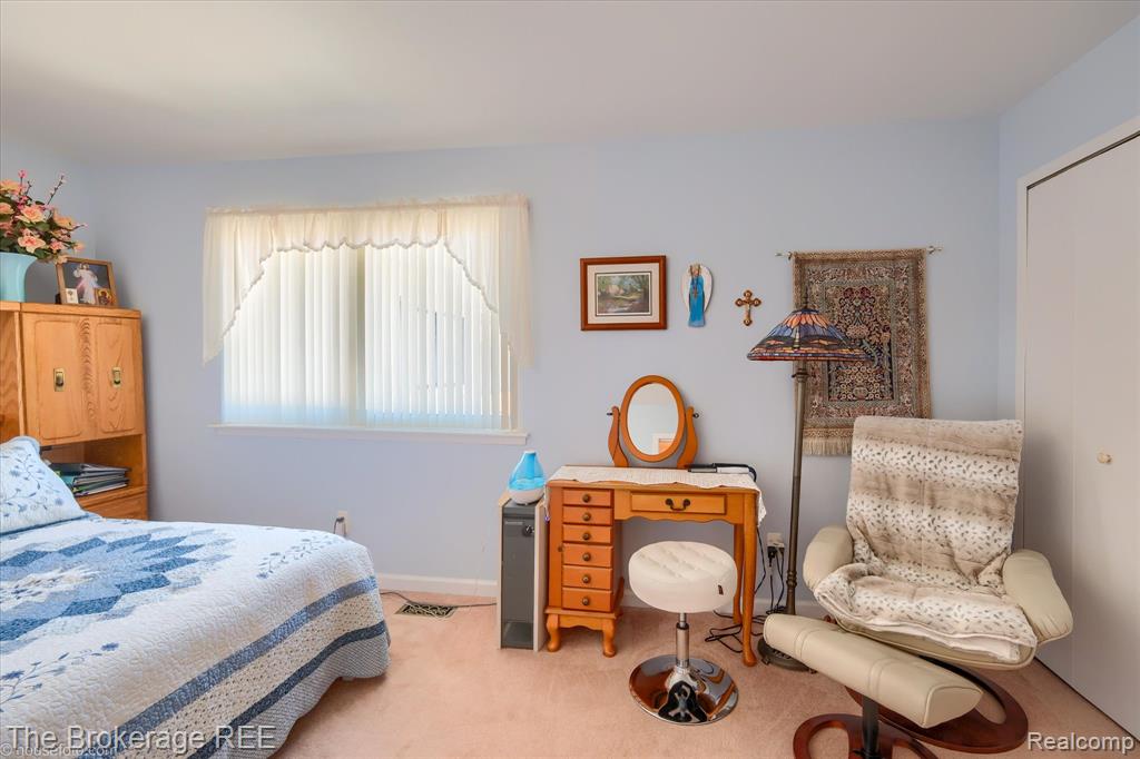 9538 Fenhill Drive, Grand Blanc, MI 48439 — Photo 33