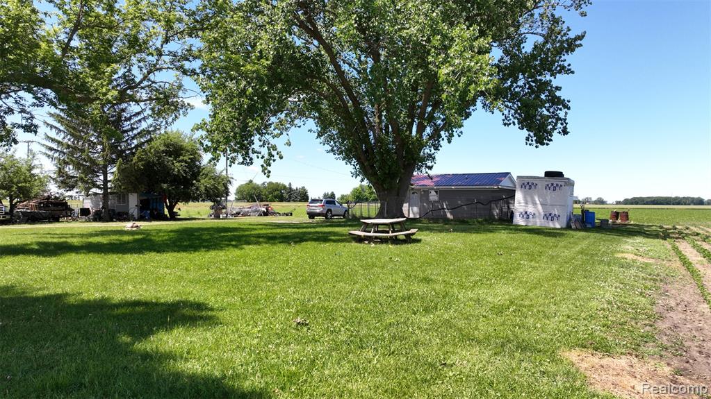 3521 Benoit Road, Fairgrove, MI 48733 — Photo 5