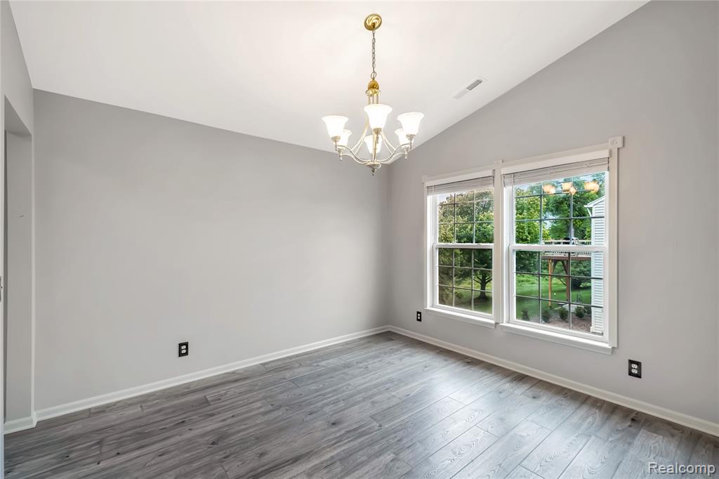 572 Dockside Circle, Holly, MI 48442 — Photo 4