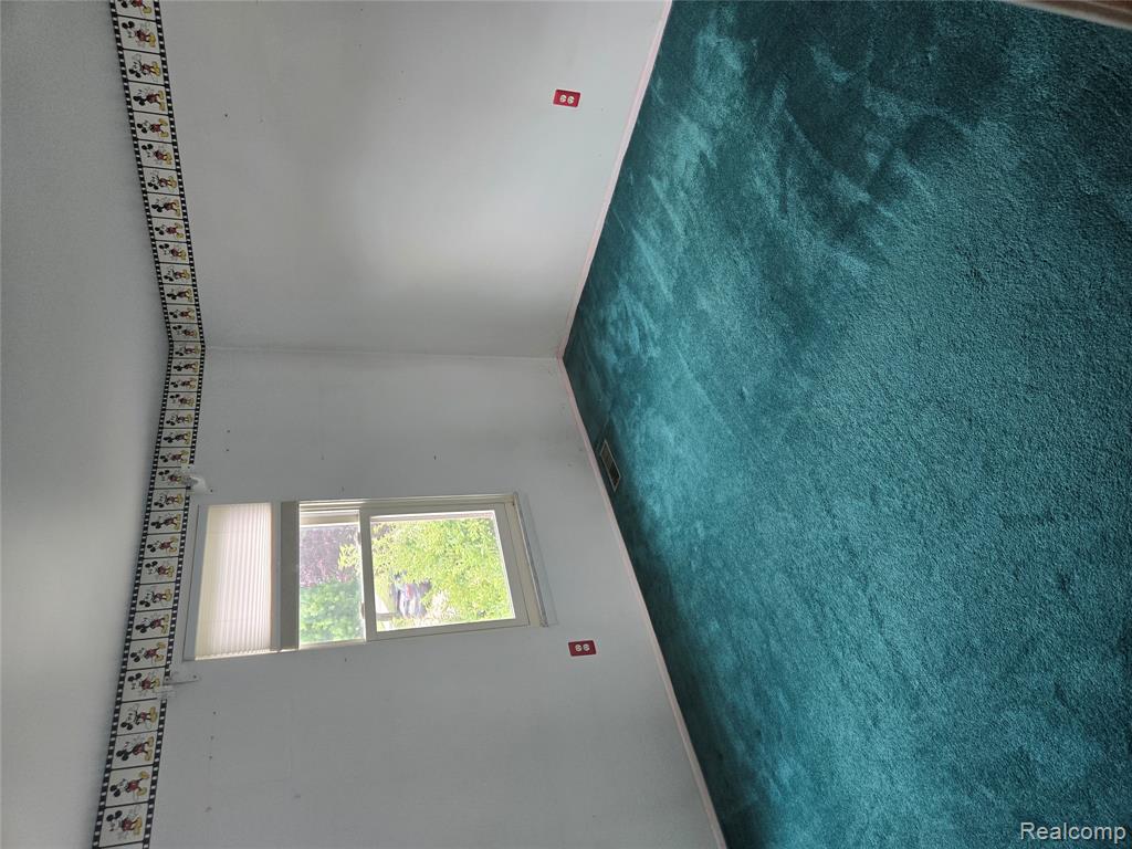 42479 Redfern, Canton, MI 48187 — Photo 11
