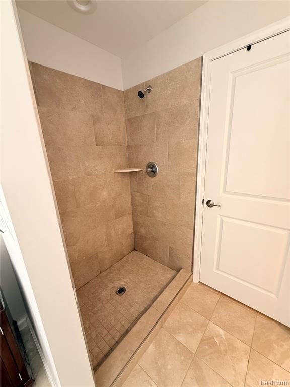 403 Legato Drive, 403, Walled Lake, MI 48390 — Photo 17