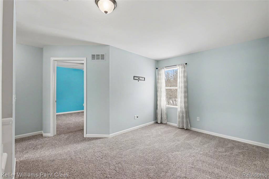 51768 Leshan Drive, Chesterfield, MI 48047 — Photo 24