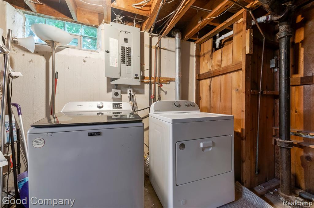 28748 Herbert Street, Madison Heights, MI 48071 — Photo 33