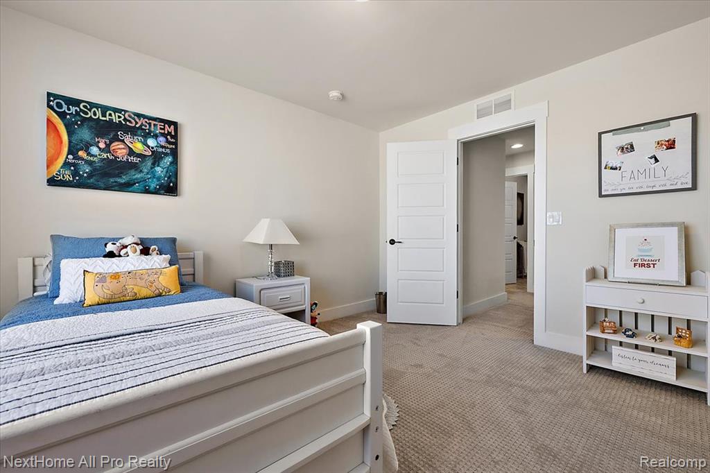 22841 Shepherds Hollow Drive, South Lyon, MI 48178 — Photo 33