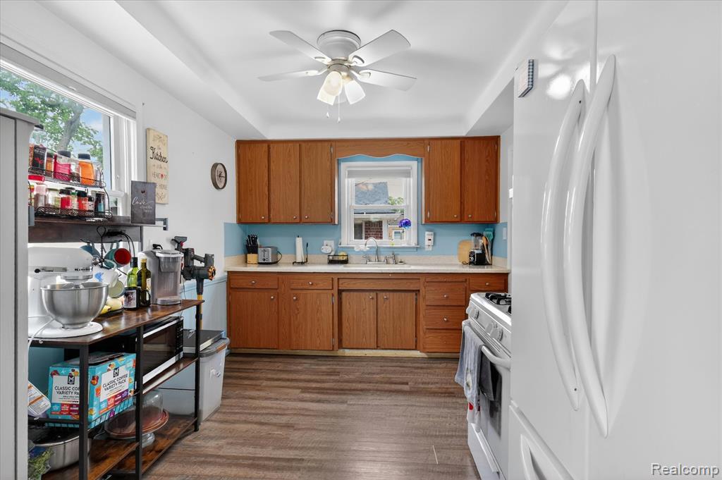 6601 Elizabeth Street, Garden City, MI — Photo 9
