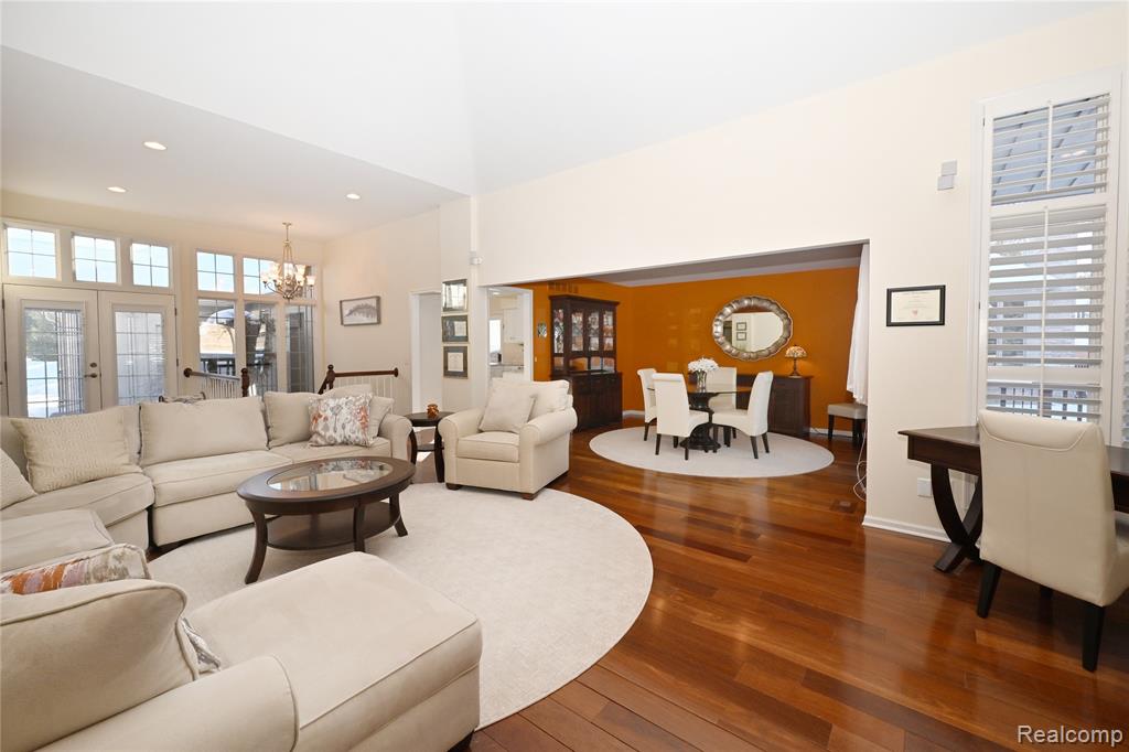 32095 SPRUCE Lane, 50, Beverly Hills, MI 48025 — Photo 7