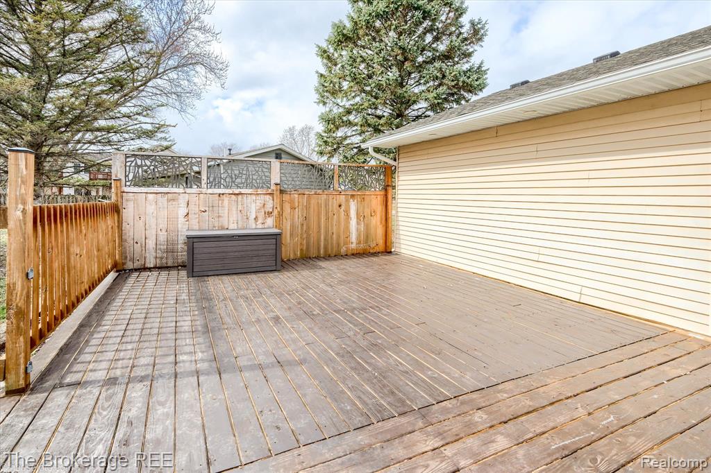 5506 Canonsburg Road, Grand Blanc, MI 48439 — Photo 8