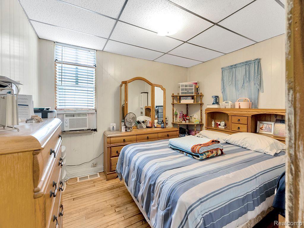 1041 LEWERENZ Street, Detroit, MI 48209 — Photo 4