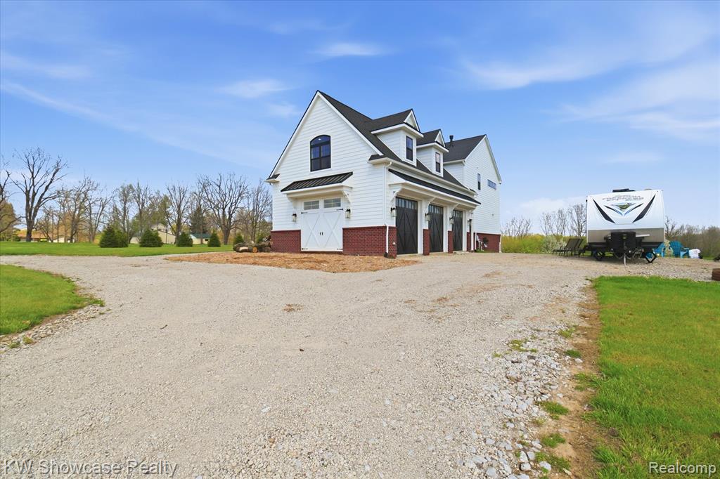 1881 Reidsview Drive, White Lake, MI 48383 — Photo 50