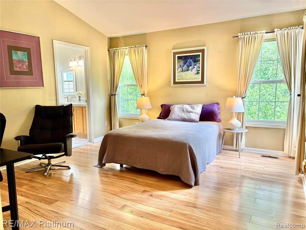 5089 Northfield Drive, Howell, MI 48843 — Photo 12
