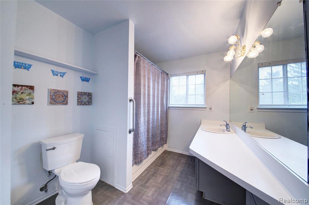 6397 Hunter Pointe Street, Westland, MI — Photo 29
