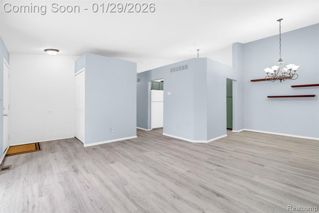 1891 Vine Way Drive, 27, Canton, MI 48188 — Photo 9