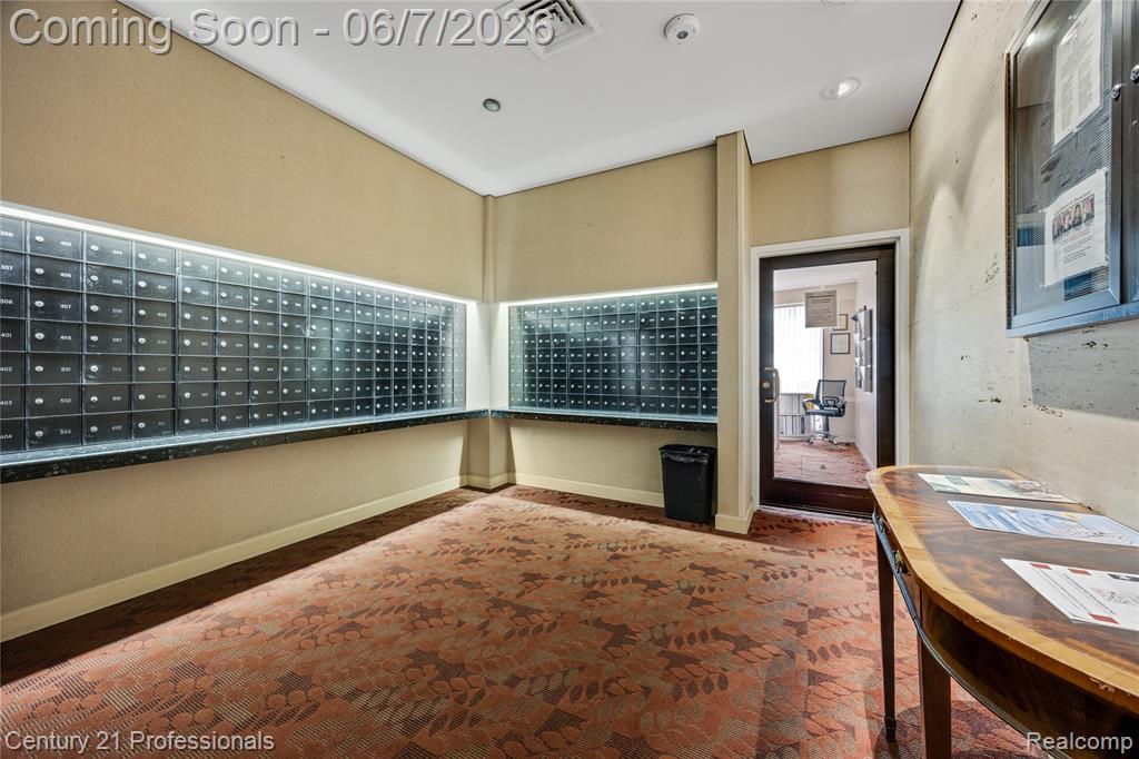 5000 Town Center, 2305, Southfield, MI 48075 — Photo 28