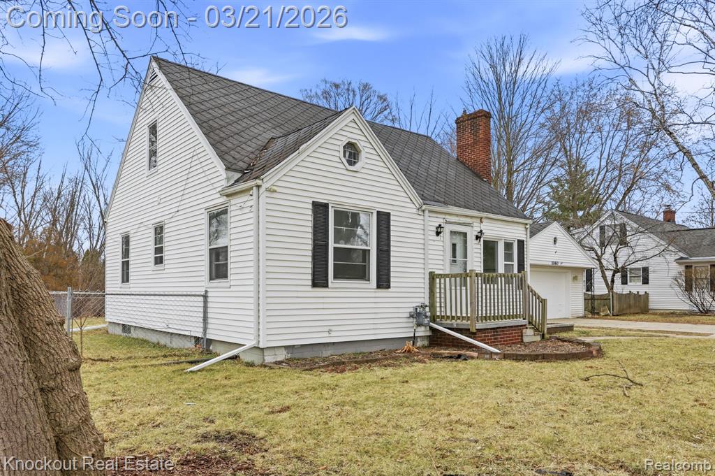 1060 Cross Street, Saginaw, MI 48602 — Photo 42