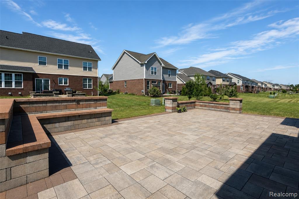 51040 Woodford Drive, Canton, MI 48188 — Photo 68