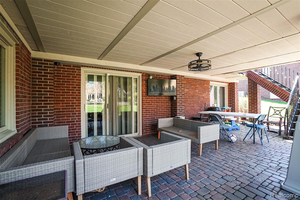 54182 Queensborough Drive, Shelby Twp, MI 48315 — Photo 43