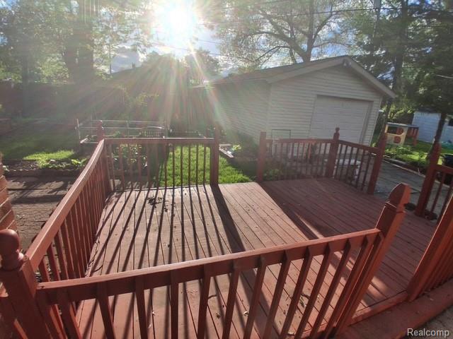 24231 Jerome Street, Oak Park, MI 48237 — Photo 26