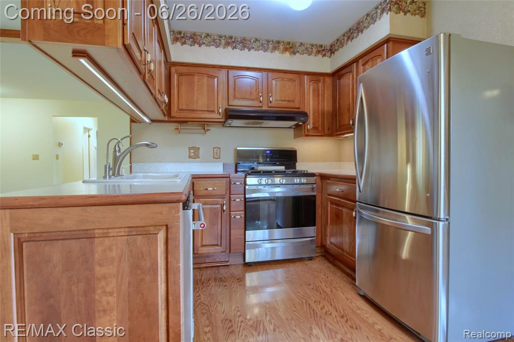 6957 Carriage Hills Drive, Canton, MI 48187 — Photo 12