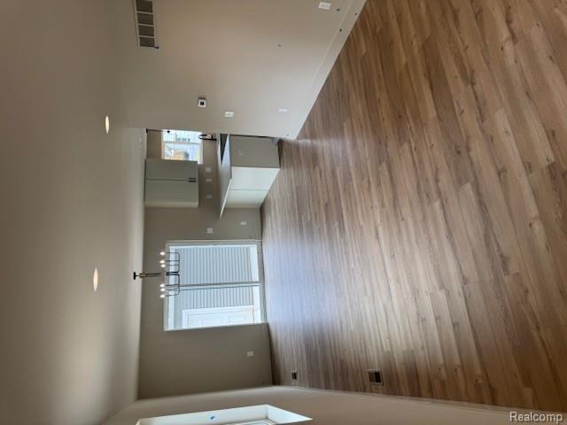 27305 Groveland Street, Madison Heights, MI 48071 — Photo 10