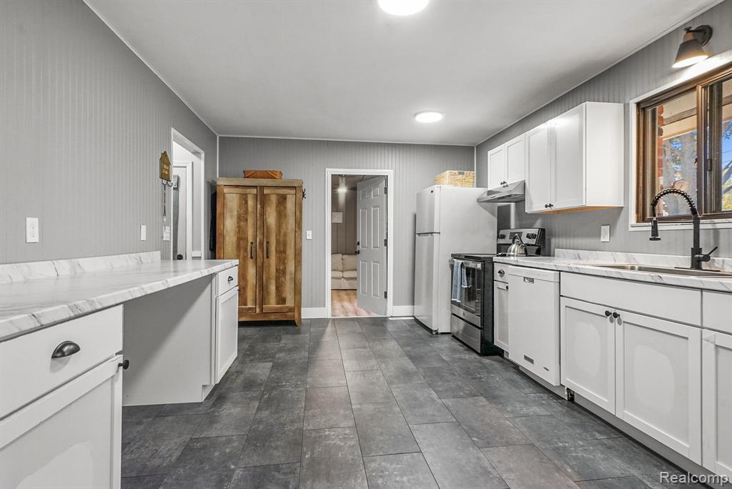 507 Dale Street, Flushing, MI 48433 — Photo 9