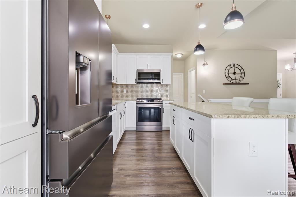 8197 Hidden Cove Court, Grand Blanc, MI 48439 — Photo 27