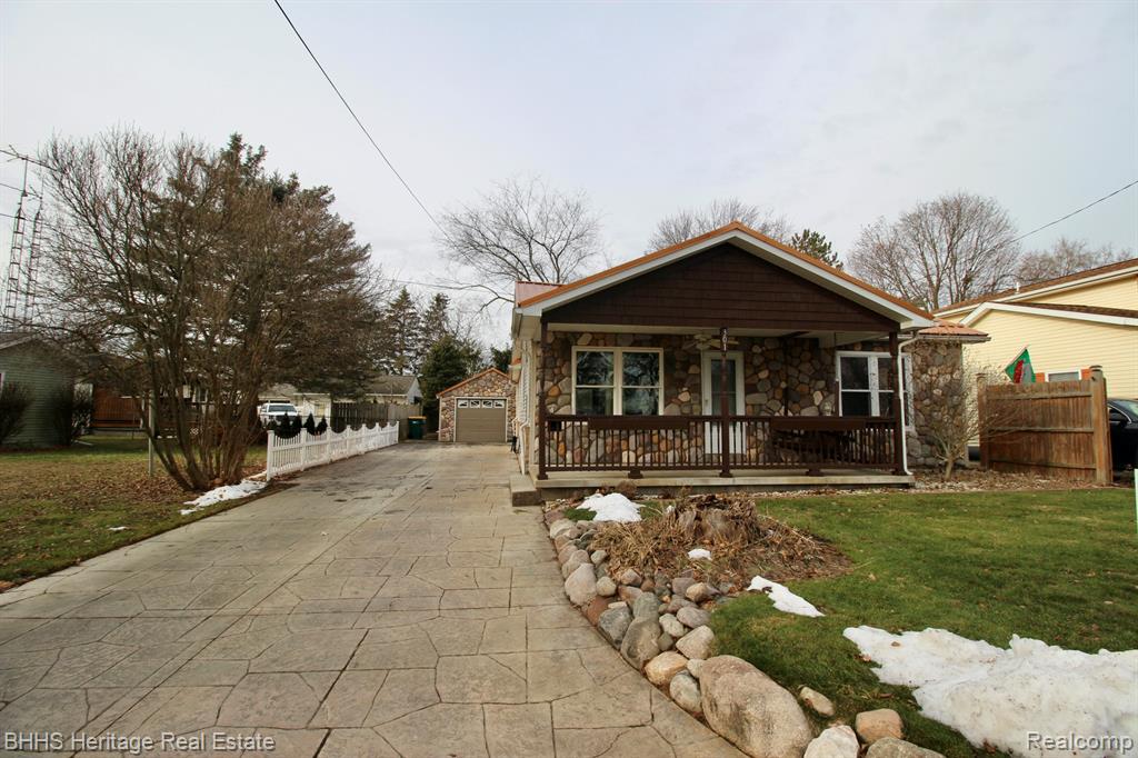 301 N Fitch Street, Durand, MI 48429 — Photo 28