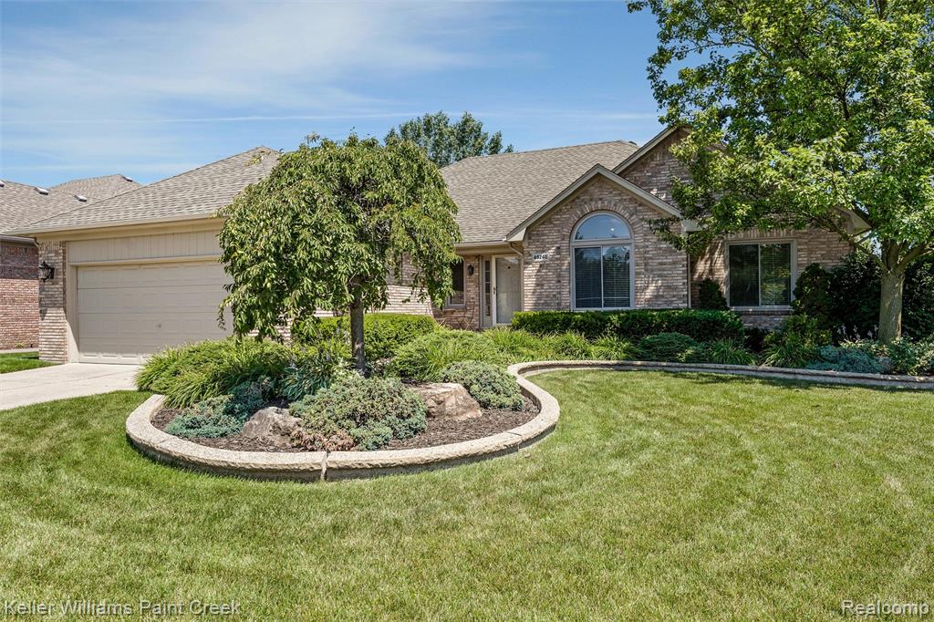 49240 Shenandoah Drive, Macomb, MI 48044 — Photo 3