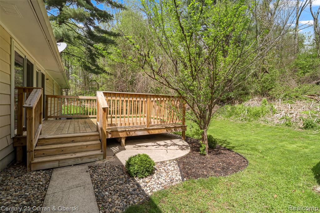 3810 Winding Way, Kalamazoo, MI 49004 — Photo 33