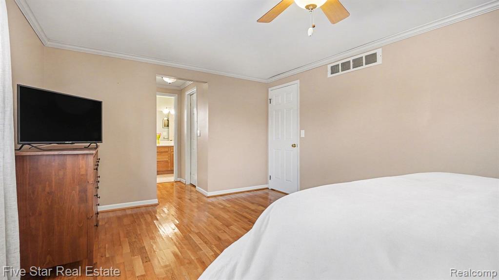 44089 Candlewood Drive, Canton, MI 48187 — Photo 18