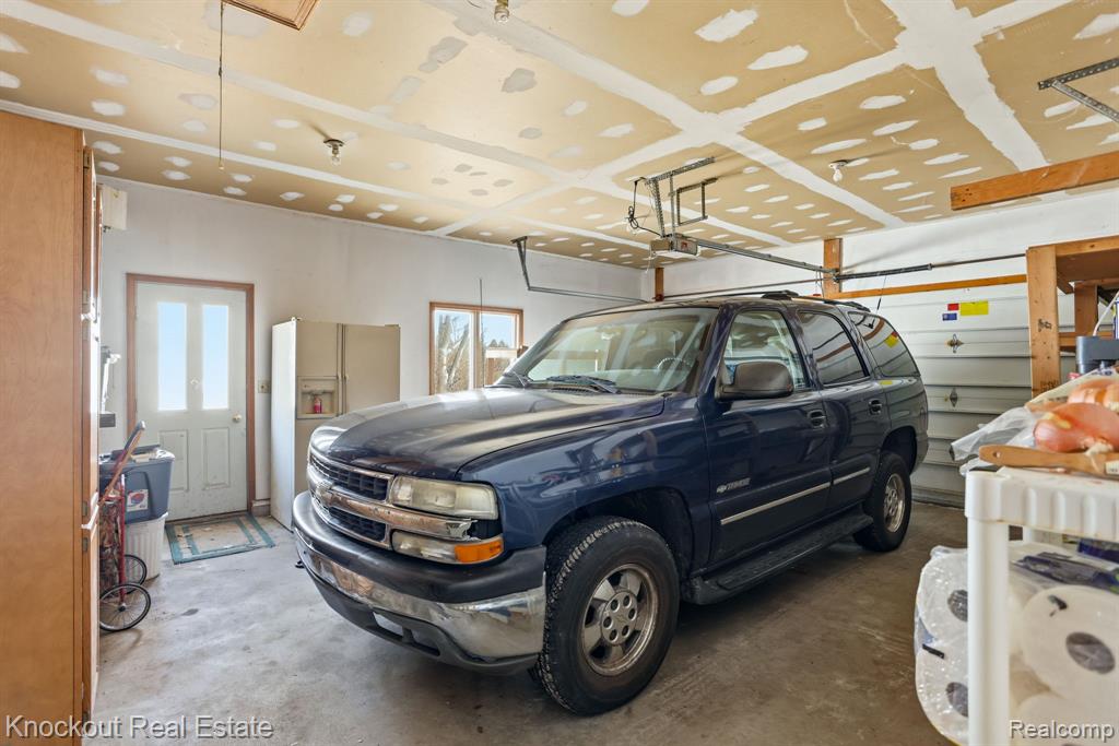 7045 Hospital Road, Freeland, MI 48623 — Photo 25