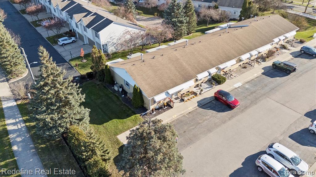50340 Helfer Boulevard, Wixom, MI 48393 — Photo 32