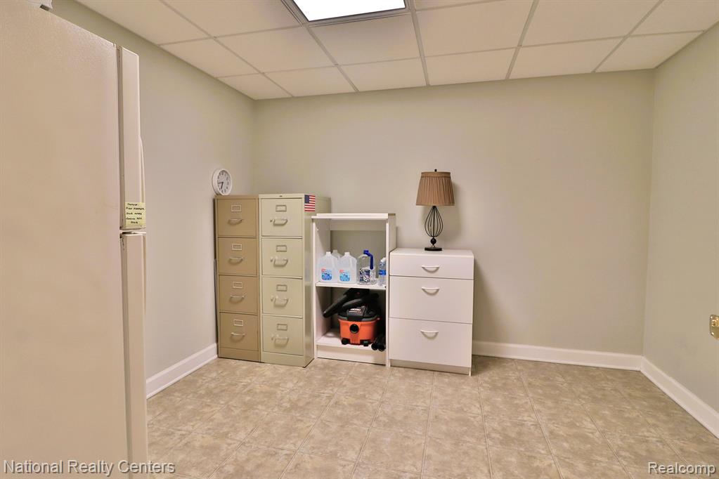 44454 BIRCHWOOD Court, Northville, MI 48168 — Photo 29