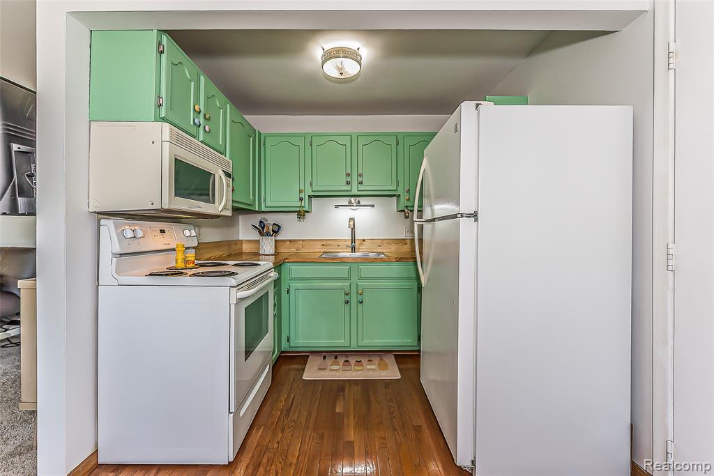 5959 Alan Drive, 52, Brighton, MI 48116 — Photo 7