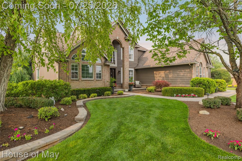 2082 Sandlewood Drive, White Lake, MI 48383 — Photo 15