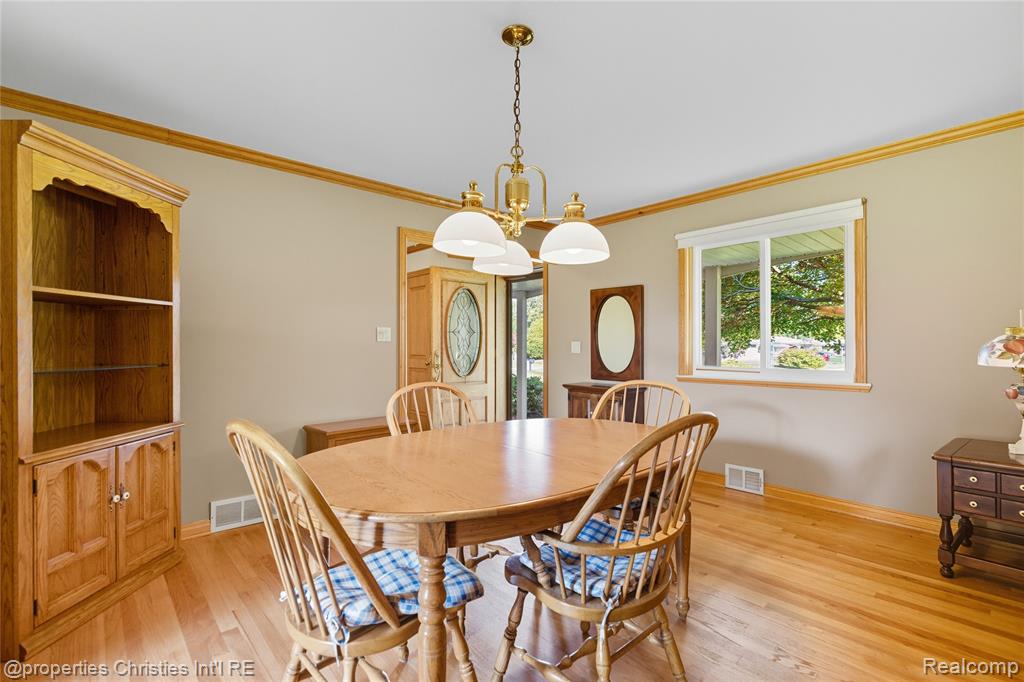 6308 Donnybrook Drive, Shelby Twp, MI 48316 — Photo 5