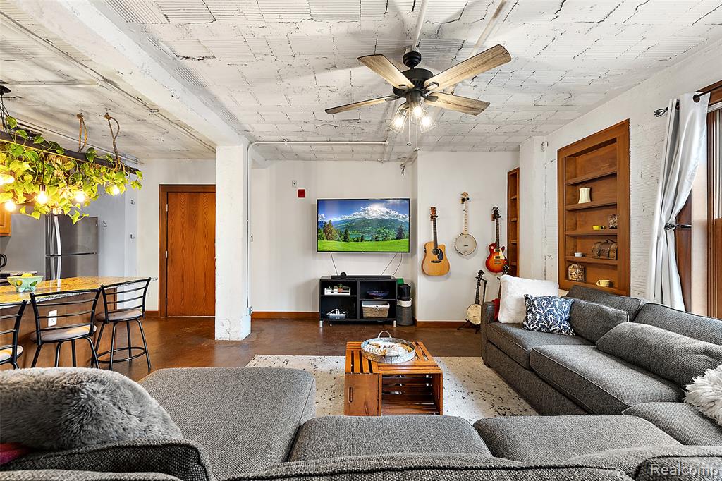 78 Watson Street, Detroit, MI 48201 — Photo 13