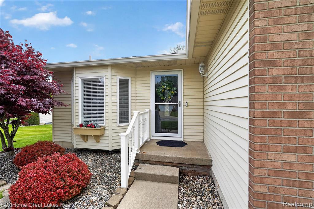7475 Country Meadow Drive, Swartz Creek, MI 48473 — Photo 5