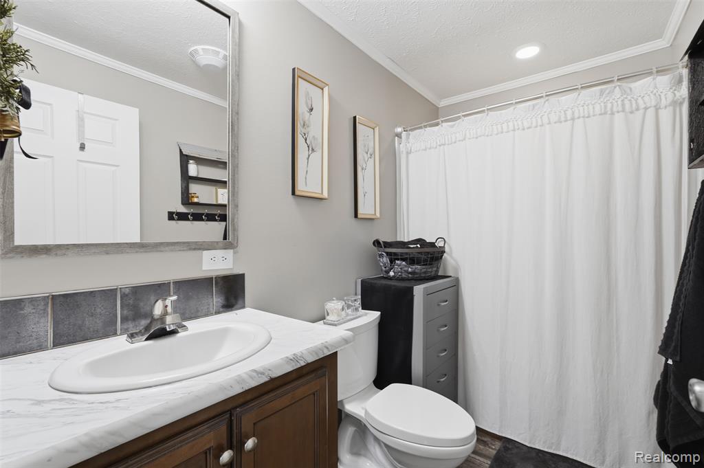 11197 Dogwood Court, South Lyon, MI 48178 — Photo 24