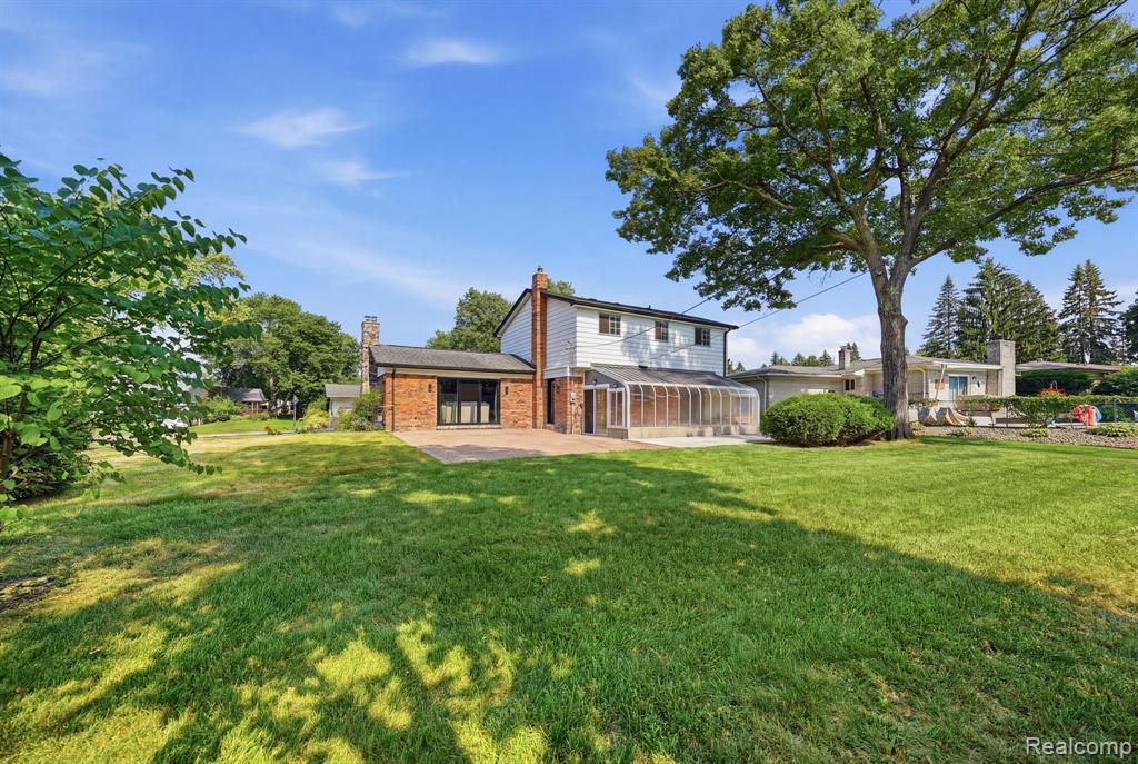 8327 Fox Bay Drive, White Lake, MI — Photo 40