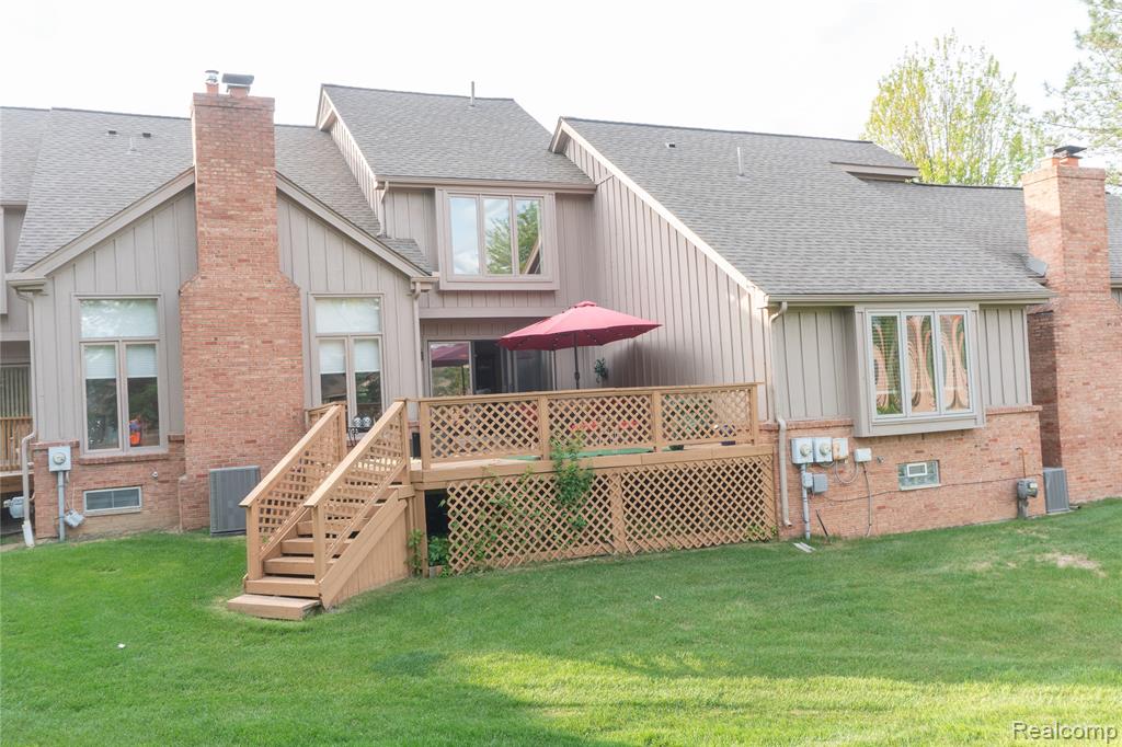 37839 Siena Drive, Farmington Hills, MI 48331 — Photo 5