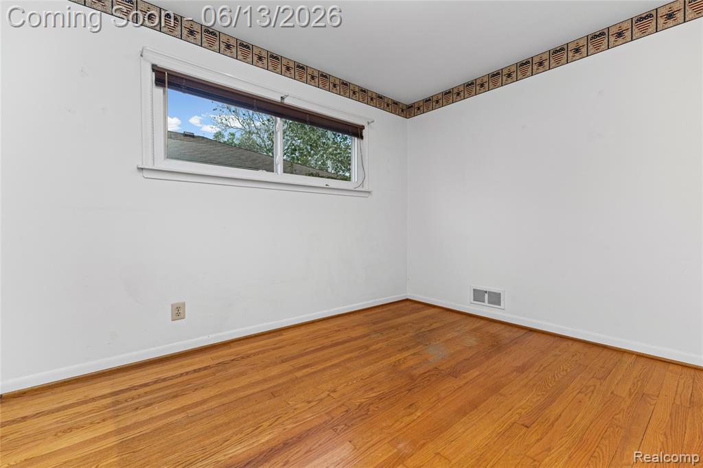 8758 Huron Street, Taylor, MI 48180 — Photo 11