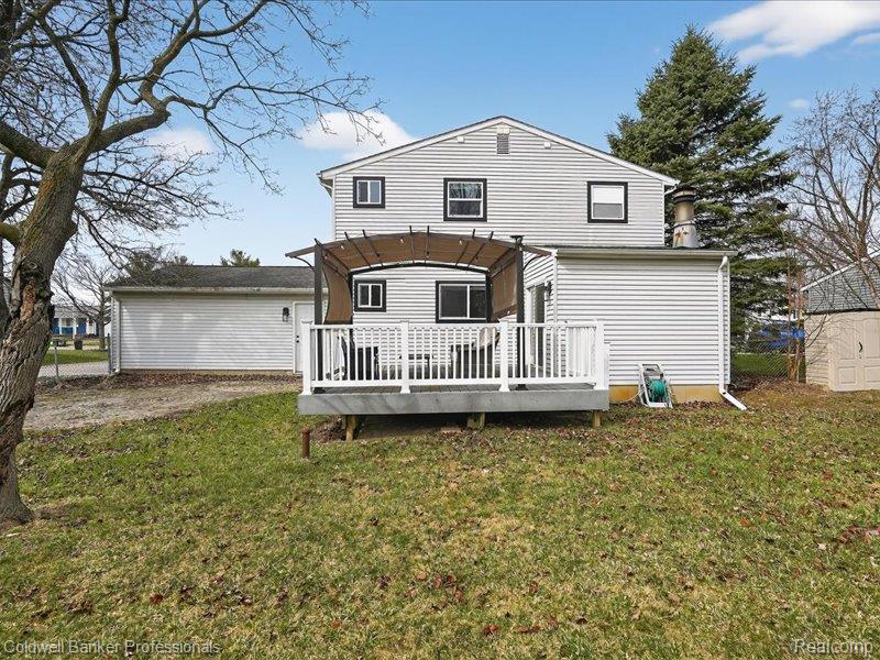 6091 Rocking Chair Road, Grand Blanc, MI 48439 — Photo 48